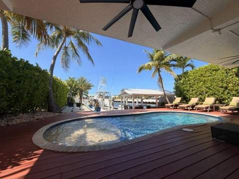 186 Atlantic Boulevard, Key Largo FL - photo 9 of 37