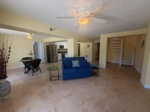 239 Plantation Avenue, Plantation Key FL - photo 11 of 20