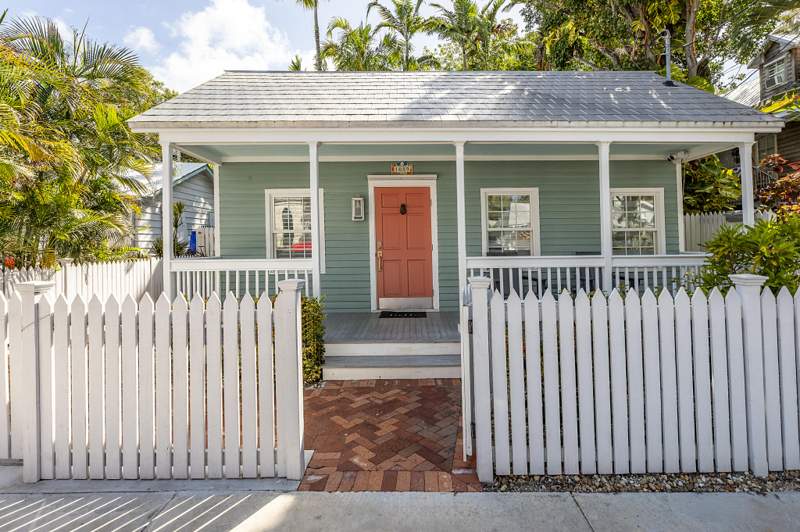 3 bedroom Single Family Residence at 1019 Whitehead Street, Old Town - Unrecord (1.0), Key West — photo 5