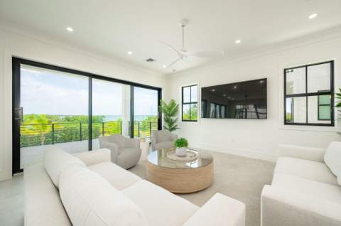 231 E Shore Drive #4, Summerland Key FL - photo 13 of 54