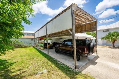 110 Avenue F, Big Coppitt FL - photo 6 of 49
