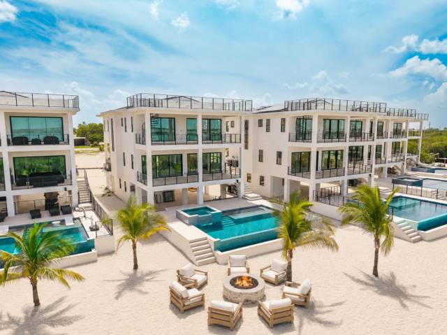 231 E Shore Drive #4