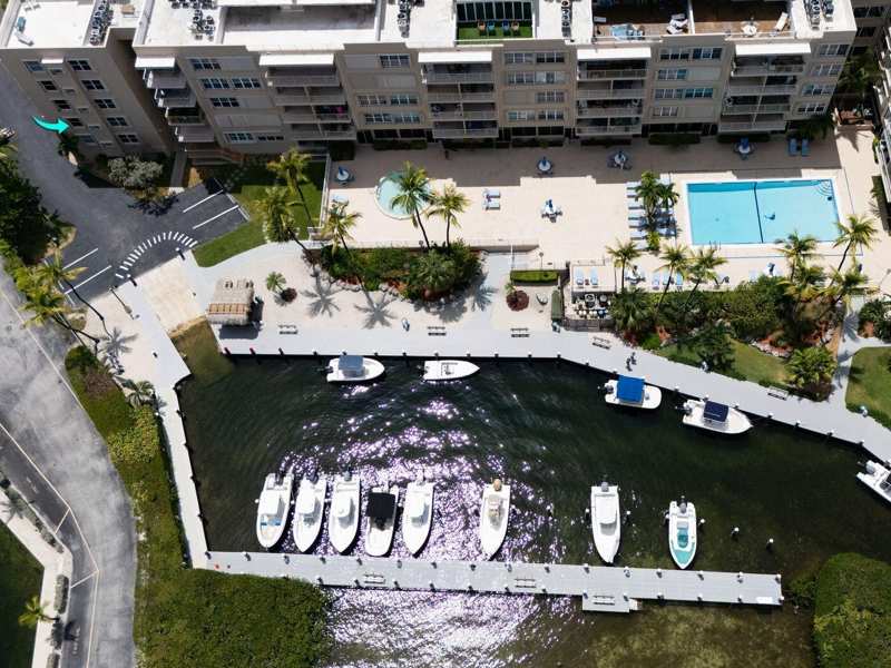 2 bedroom Condominium at 88500 Overseas Highway #208, Summer Sea (88.5), Plantation Key — photo 1