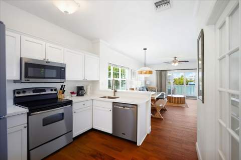 7044 Harbor Village Drive, Duck Key FL - photo 9 of 50