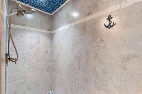 27416 Martinique Lane, Ramrod Key FL - photo 24 of 42