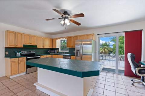 27416 Martinique Lane, Ramrod Key FL - photo 12 of 42