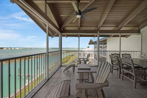 4402 Marina Villa Drive, Duck Key FL - photo 17 of 54