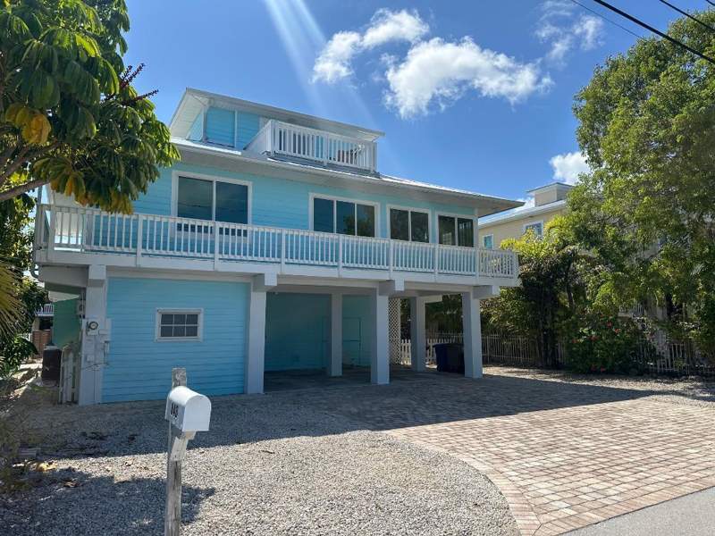 3 bedroom Single Family Residence at 643 Indies Road, Breezeswept Bch Est (27.5), Ramrod Key — photo 2