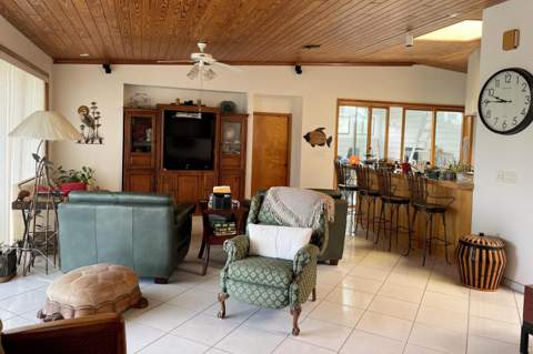 182 Venetian Way, Sugarloaf Key FL - photo 6 of 24