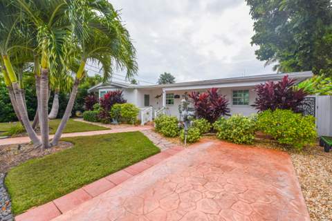 12 Bamboo Terrace, Key Haven FL - photo 13 of 38
