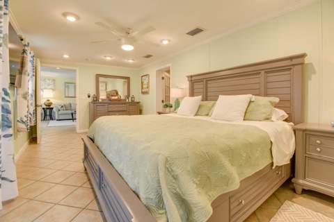 12 Bamboo Terrace, Key Haven FL - photo 16 of 38