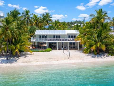 74049 Overseas Highway, home for sale in Lower Matecumbe 33036