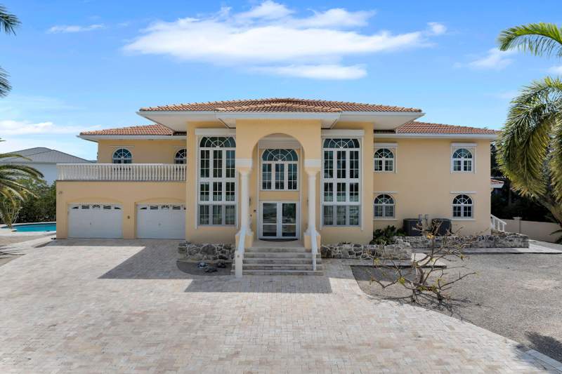 4 bedroom Single Family Residence at 121 Calle Ensueno, Sombrero Isle (49.5), Marathon — photo 3