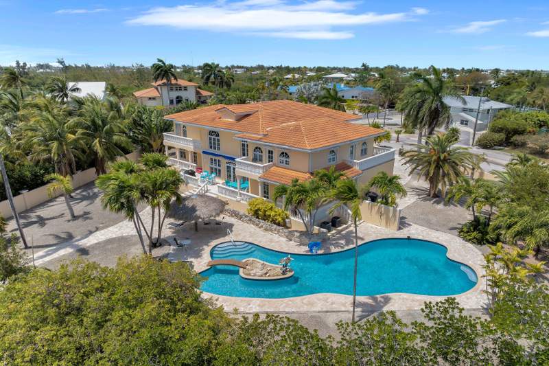 4 bedroom Single Family Residence at 121 Calle Ensueno, Sombrero Isle (49.5), Marathon — photo 5