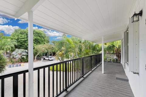 115 Fontaine Drive, Plantation Key FL - photo 6 of 24