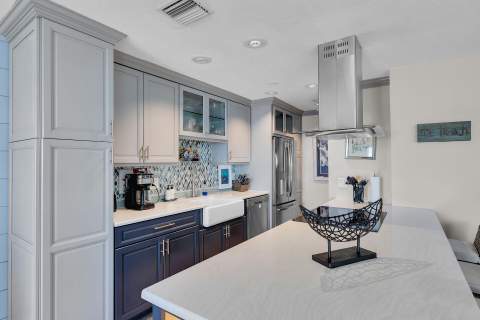 12690 Overseas Highway #Apt 34, Marathon FL - photo 11 of 49