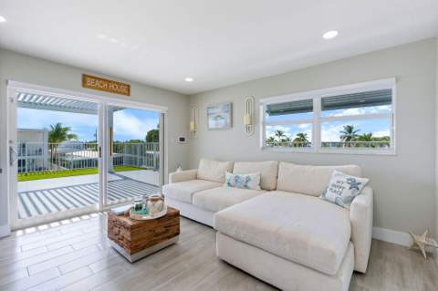 1007 Hialeah Lane, Key Largo FL - photo 23 of 56