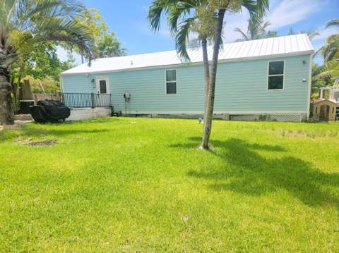 19421 Canal Drive, Sugarloaf Key FL - photo 18 of 22