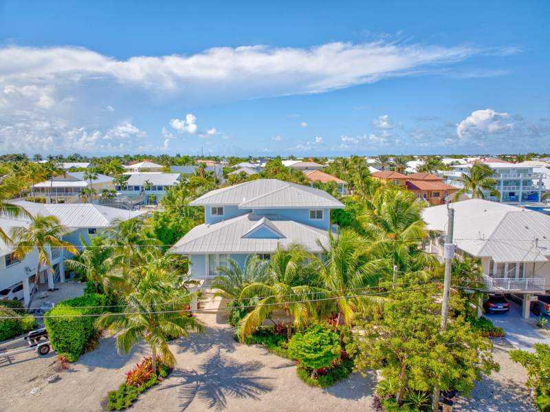 4 bedroom Single Family Residence at 501 Caribbean Drive, Port Largo (100.0), Key Largo — photo 2