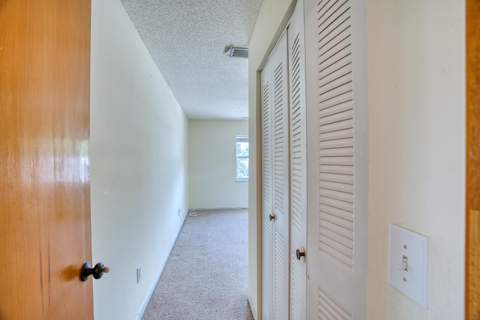 207 Hibiscus Street, Plantation Key FL - photo 19 of 42