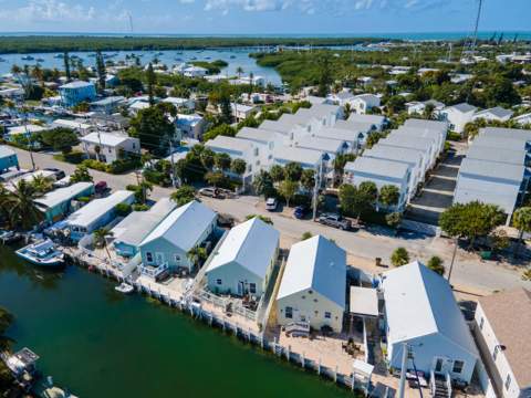 390 25Th Street Ocean, Marathon FL - photo 18 of 50