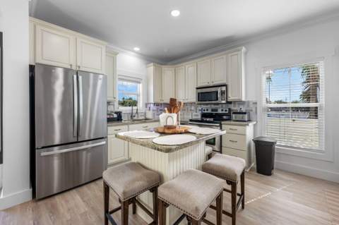 390 25Th Street Ocean, Marathon FL - photo 7 of 50
