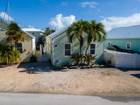 390 25Th Street Ocean, Marathon FL - photo 19 of 50