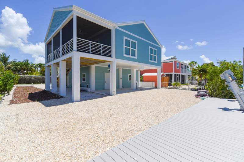 3 bedroom Single Family Residence at 27374 Guadaloupe Lane, Breezeswept Bch Est (27.5), Ramrod Key — photo 3