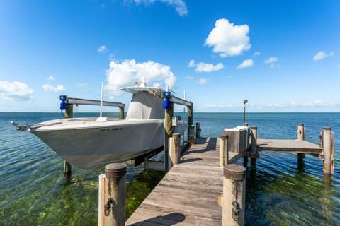 144 N Rolling Hill Road, Plantation Key FL - photo 9 of 69
