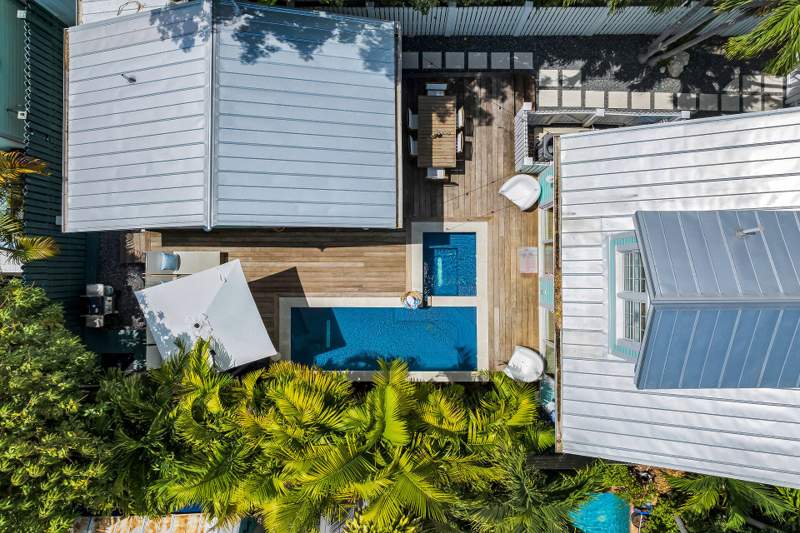 4 bedroom Single Family Residence at 1202 Royal Street, Investment Co Sub (1.0), Key West — photo 2