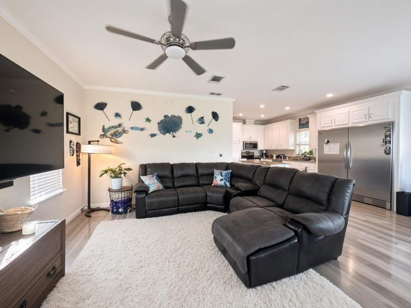 3 bedroom Single Family Residence at 17 E Circle Drive #A, Bay Point Amd & 1st (15.0), Saddlebunch — photo 5