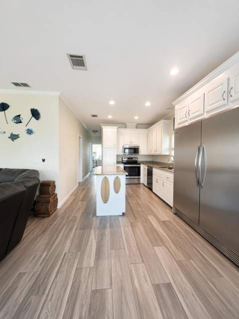 17 E Circle Drive #A, Saddlebunch FL - photo 8 of 23