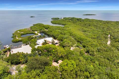1590 Pelican, Marathon FL - photo 10 of 81