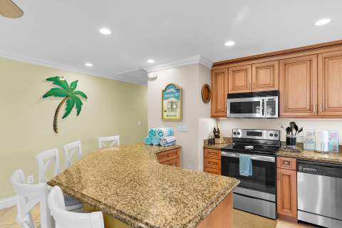 261 3Rd Street, Key Colony FL - photo 13 of 44