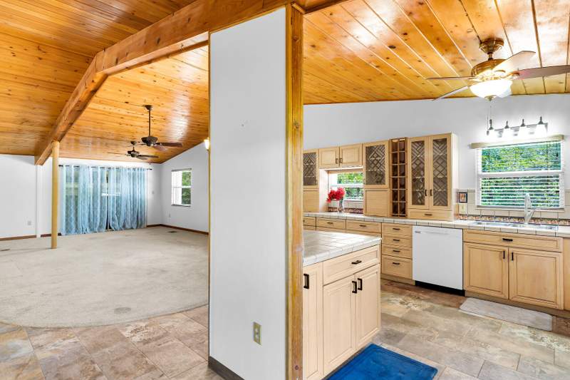 2 bedroom Single Family Residence at 895 Ellen Drive, Twin Lakes (103.0), Key Largo — photo 5