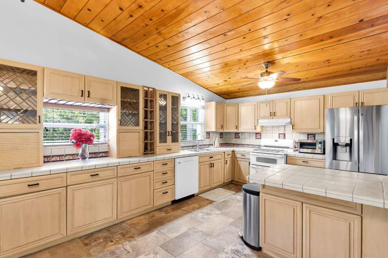 2 bedroom Single Family Residence at 895 Ellen Drive, Twin Lakes (103.0), Key Largo — photo 3