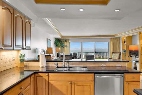 1133 W Ocean Drive #12, Key Colony FL - photo 19 of 49