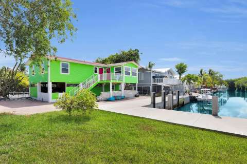 1821 Bittersweet Avenue, home for sale in Big Pine Key 33043
