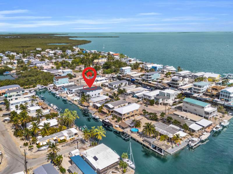 4 bedroom Single Family Residence at 714 Garden State Lane, Cross Key Waterways (103.0), Key Largo — photo 4