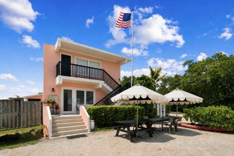 74450 Overseas Highway, home for sale in Lower Matecumbe 33036