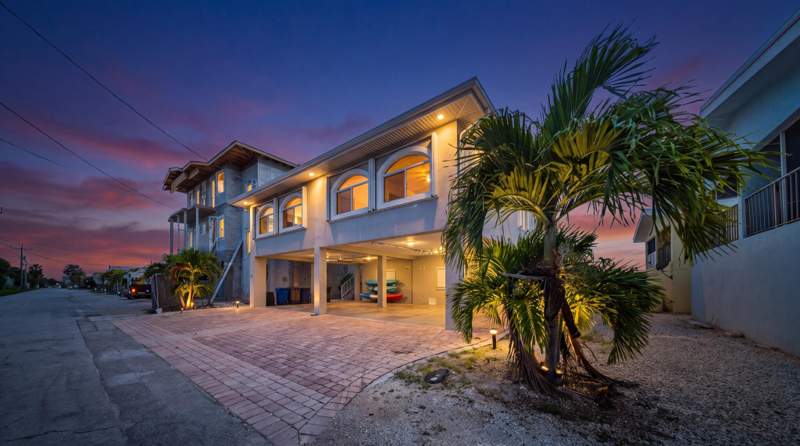 3 bedroom Half Duplex at 51 Coral Lane, Key Colony Beach Botel (53.5), Key Colony — photo 3