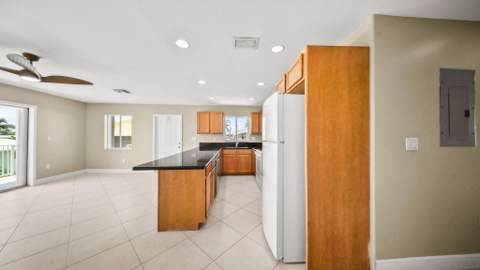 51 Coral Lane, Key Colony FL - photo 12 of 55