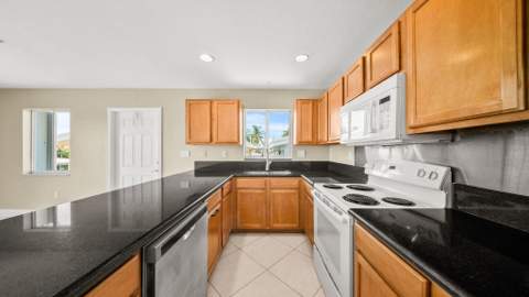 51 Coral Lane, Key Colony FL - photo 13 of 55
