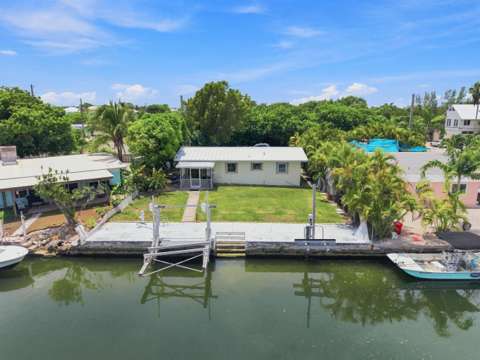 24923 Park Drive, home for sale in Summerland Key 33042