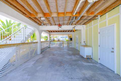 29038 Violet Drive, Big Pine Key FL - photo 7 of 55