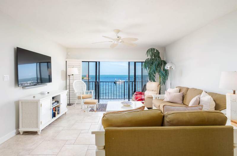 3 bedroom Townhouse at 87200 Overseas Highway #J 6, Executive Bay (87.0), Plantation Key — photo 2