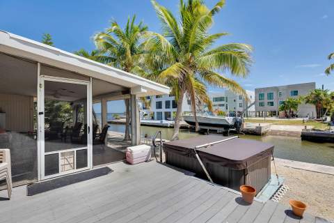 31364 Avenue J, Big Pine Key FL - photo 7 of 41