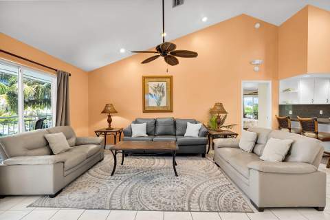 280 14th Street, Key Colony FL - photo 6 of 59