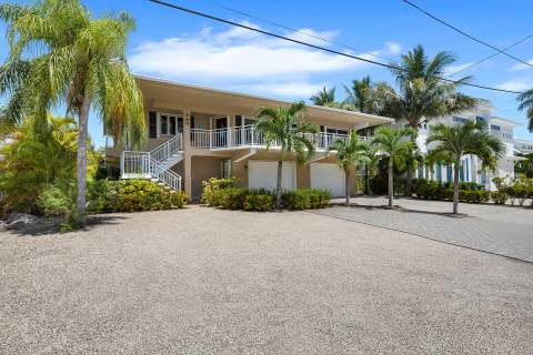280 14th Street, Key Colony FL - photo 9 of 59