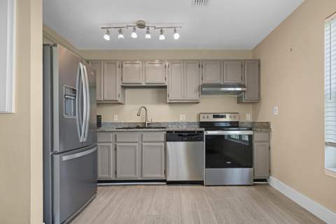 3075 Flagler Avenue #Unit 12, Key West FL - photo 19 of 49